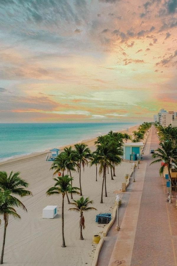 Downtown Hollywood Holiday Retreat Dania Beach Appartement Buitenkant foto